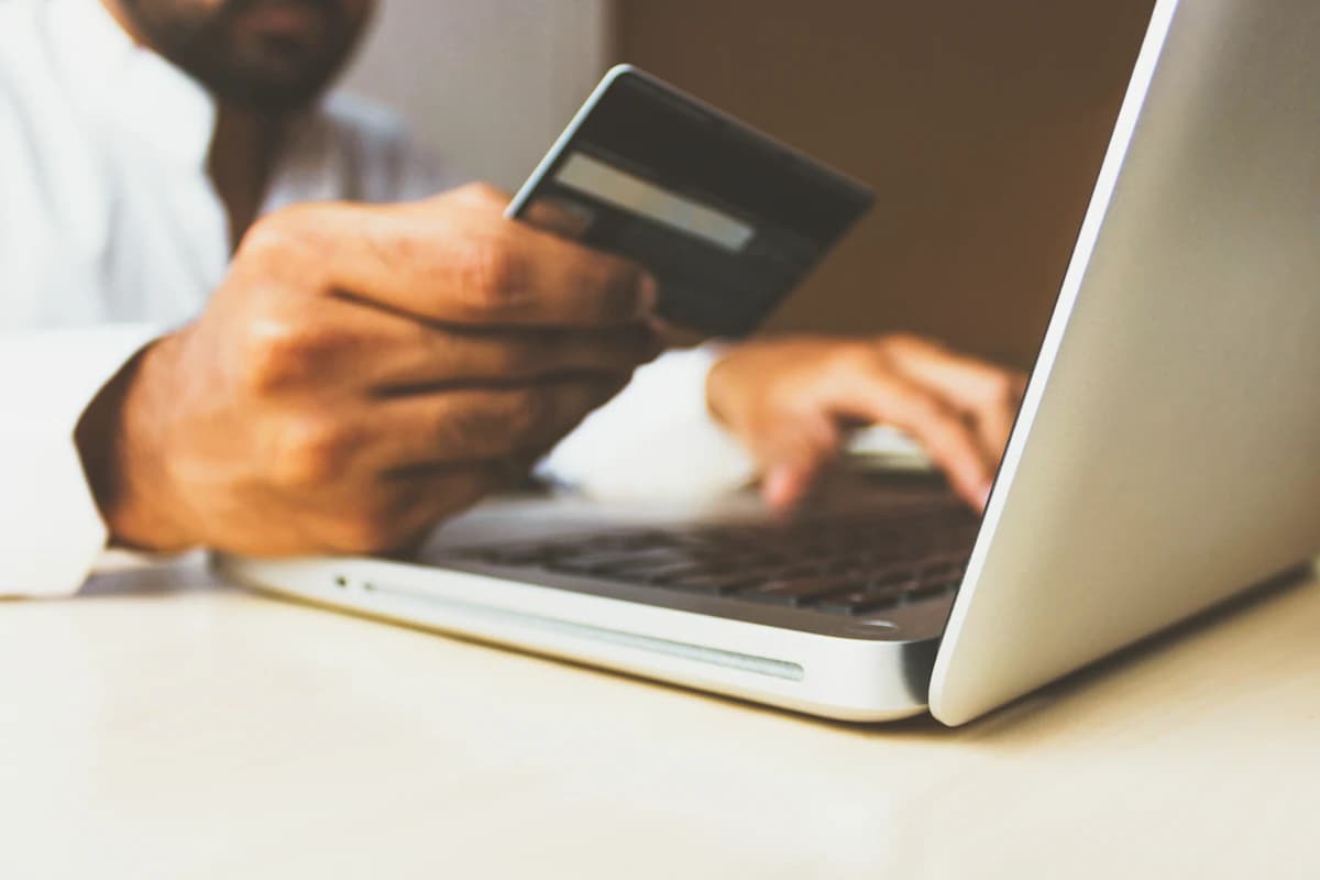 Free Review Widgets for Small Businesses: 5 Options Compared